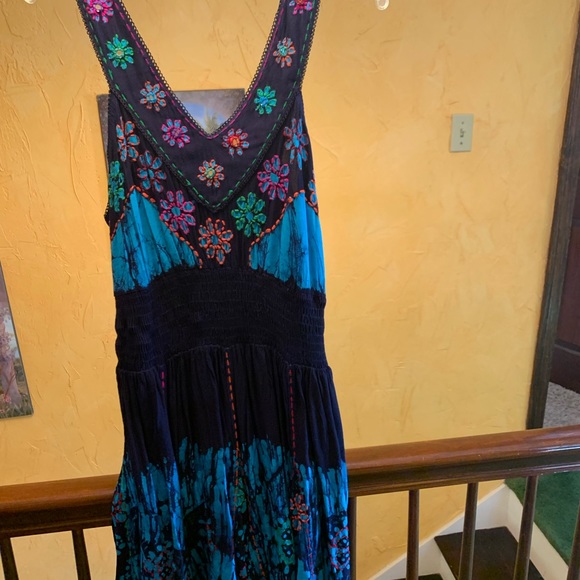 Summer dress never worn Brand new - Picture 7 of 10